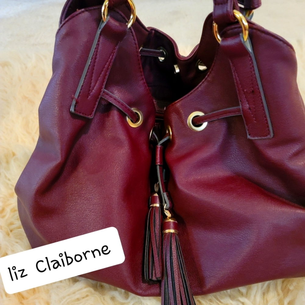 Beautiful Liz Claiborne Bag